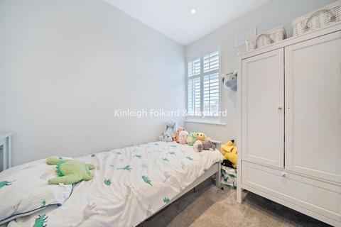 50 Greenway, Chislehurst, BR7 6JF