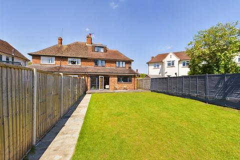 15 Newfield Road, Marlow, SL7 1JW