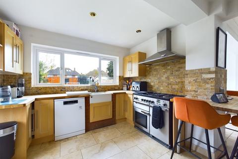 15 Newfield Road, Marlow, SL7 1JW