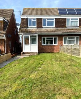 3 bedroom semi-detached house to rent, Anthony Crescent , Whitstable
