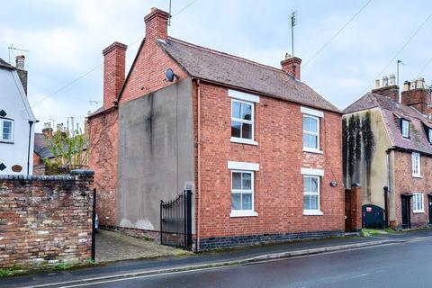 3 bedroom detached house for sale, East Street, Tewkesbury, Gloucestershire, GL20