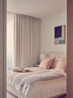 2 bedroom flat for sale, 27-07 10 Park Drive, Canary Wharf, E14