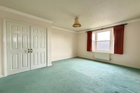 2 bedroom apartment for sale, South Strand, East Preston, BN16