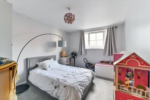 1 bedroom flat for sale, Mint Walk, Croydon, CR0