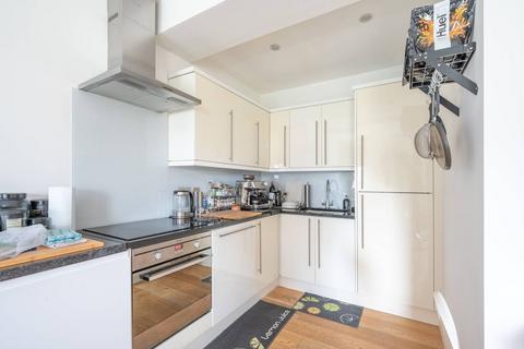 1 bedroom flat for sale, Malborough House, Hampstead, London, NW3