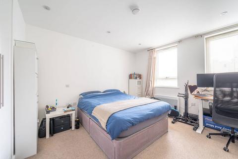 1 bedroom flat for sale, Malborough House, Hampstead, London, NW3