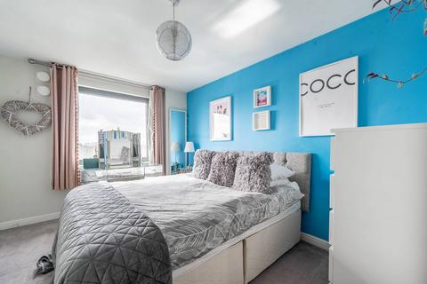 2 bedroom flat for sale, Kenton Road, Kenton, Harrow, HA3