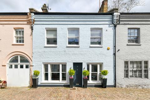 4 bedroom mews for sale, Roland Way, London SW7