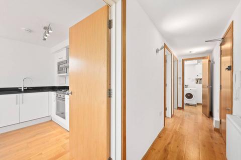 2 bedroom flat for sale, Royal Mint Street, Tower Hill, London, E1