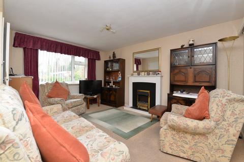 3 bedroom end of terrace house for sale, Hawthorn Close, New Milton, Hampshire, BH25