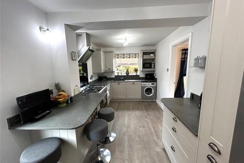 3 bedroom detached house to rent, Blackthorn Avenue, Tiverton, Devon, EX16