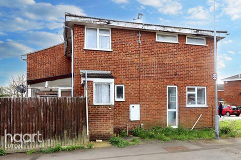1 bedroom end of terrace house for sale, Dunsmore Road, Luton