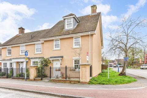 3 bedroom end of terrace house for sale, College Street, Petersfield, Hampshire