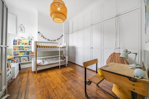 94a Stapleton Road, London, SW17 8AX