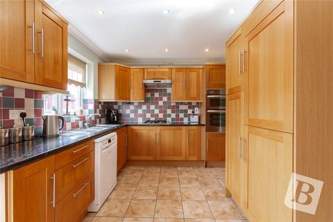 4 bedroom end of terrace house for sale, Mendip Road, Hornchurch, RM11