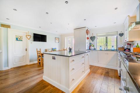 5 bedroom detached house for sale, Northfield Avenue, Lower Shiplake, Henley-on-Thames, Oxfordshire, RG9