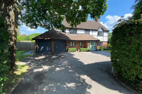 5 bedroom detached house for sale, Northfield Avenue, Lower Shiplake, Henley-on-Thames, Oxfordshire, RG9