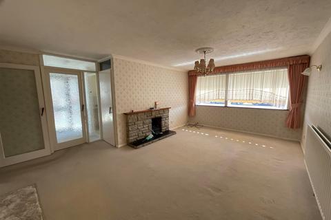 2 bedroom semi-detached bungalow for sale, Marshall Crescent, Broadstairs, Kent