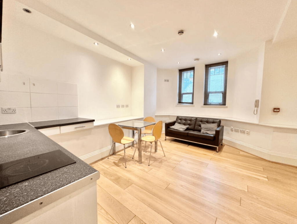 1 bedroom flat to rent in West Hampstead