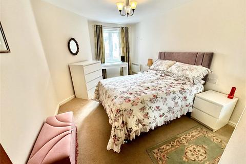 undefined, Avenue Road, Lymington, Hampshire, SO41