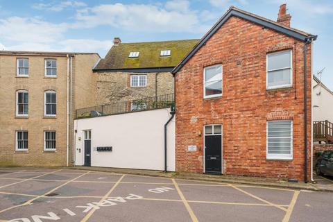 2 bedroom apartment to rent, Town Centre,  Abingdon,  OX14