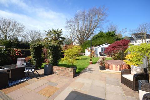 30 Alder Road, Folkestone, CT19 5DA