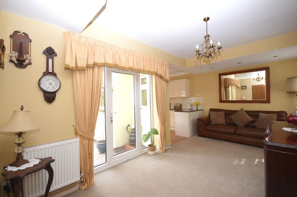 Breakfast room/snug