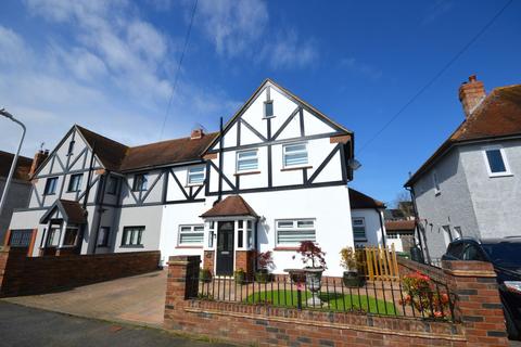 30 Alder Road, Folkestone, CT19 5DA