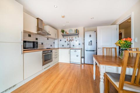 2 bedroom flat for sale, Durnsford Road, Wimbledon