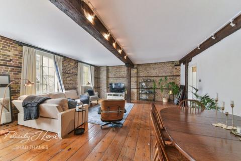 2 bedroom flat for sale - Canvas House, Jubilee Yard, Shad Thames, SE1