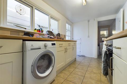 1 bedroom apartment to rent, Grand Parade, Brighton, BN2