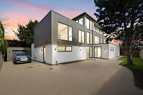 5 bedroom detached house for sale, Well Place, Cheltenham, Gloucestershire, GL50