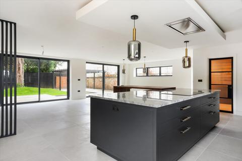5 bedroom detached house for sale, Well Place, Cheltenham, Gloucestershire, GL50