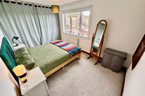24 Elder Avenue, Beith, KA15 1DJ