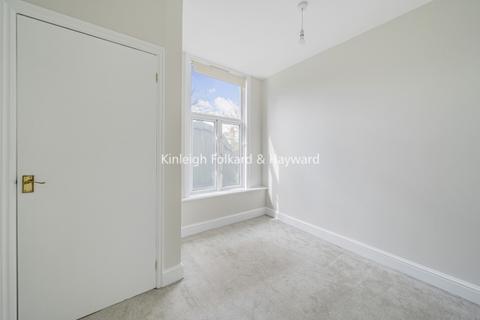2 bedroom apartment to rent, Parkholme Road London E8