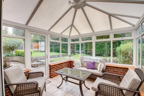 13 Cavendish Close, Marlbrook, Bromsgrove, B60 1EE