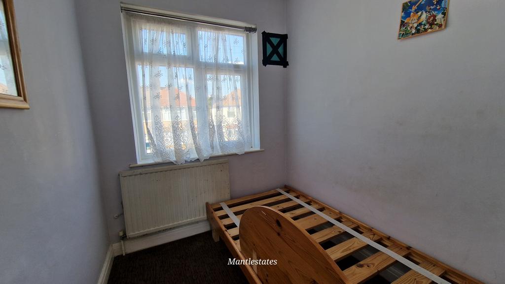 Front bedroom