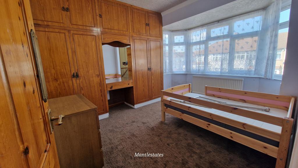 Front bedroom