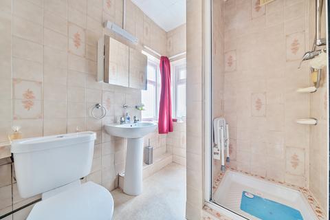 6 Albert Road, Capel Le Ferne, Folkestone, CT18 7JY