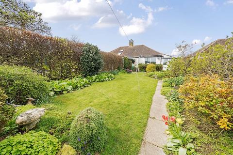 6 Albert Road, Capel Le Ferne, Folkestone, CT18 7JY