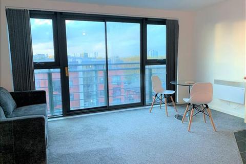 2 bedroom flat to rent, 156 Chapel Street, Salford, Greater Manchester, M3