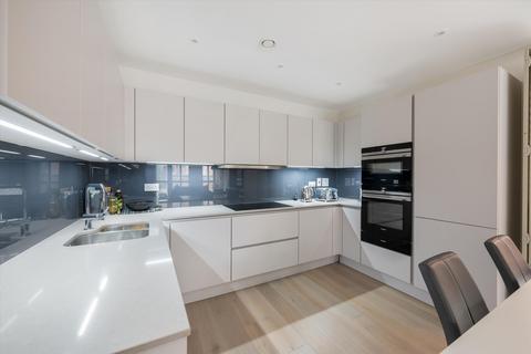 2 bedroom flat for sale, Kidderpore Avenue, London, NW3