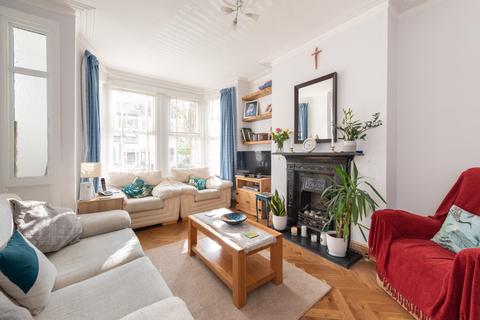 3 bedroom terraced house for sale, Jersey Road, Leytonstone, London, E11 4BL