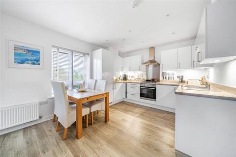 2 bedroom flat for sale, Orchard Farm Avenue, East Molesey, Surrey, KT8