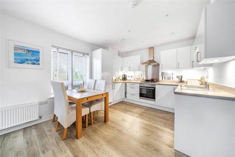 2 bedroom flat for sale, Orchard Farm Avenue, East Molesey, Surrey, KT8