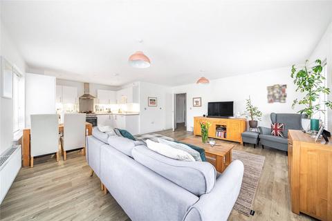 2 bedroom flat for sale, Orchard Farm Avenue, East Molesey, Surrey, KT8