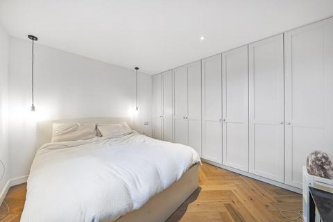 2 bedroom flat for sale, New Cross Road, New Cross