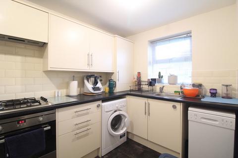 2 bedroom townhouse to rent, Church Drive, Shirebrook