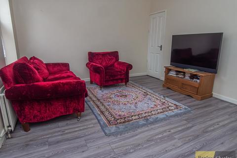 4 bedroom end of terrace house for sale, St Silas Square, Birmingham B19