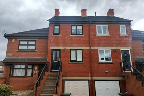 3 bedroom townhouse to rent, St Peters, Worcester